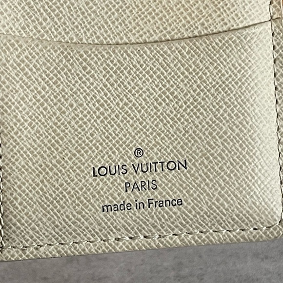SOLD Authentic Louis Vuitton Card Holder - Picture 3 of 12